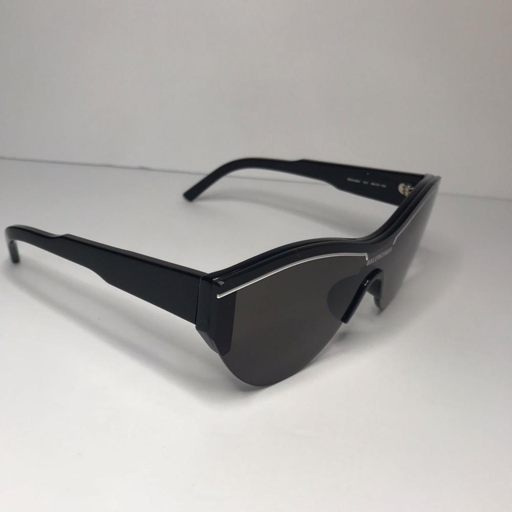New - 💯 Original BALENCIAGA61MM Shield Sunglasses - Picture 4 of 11